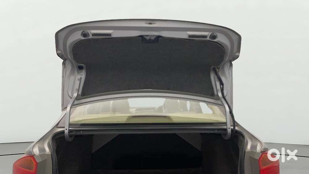 Honda City 1.5 V 5th Gen I-vtec Mt, 2022, Petrol
