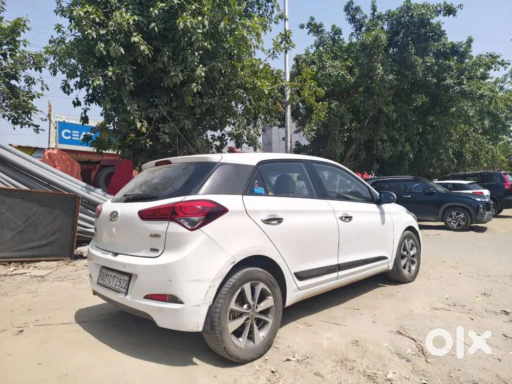 Hyundai Elite I20 Asta Option, 2015, Petrol