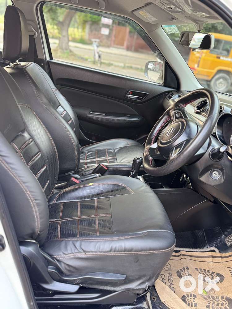 Maruti Suzuki Swift Vxi Optional, 2020, Petrol