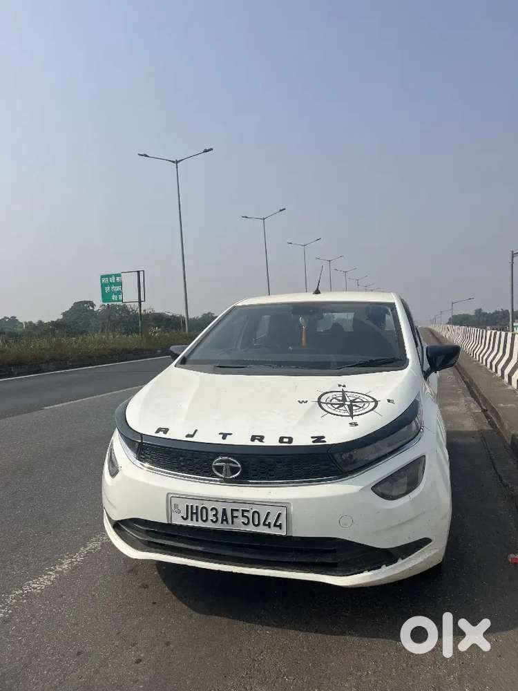 Tata Altroz 2021 Petrol Well Maintained