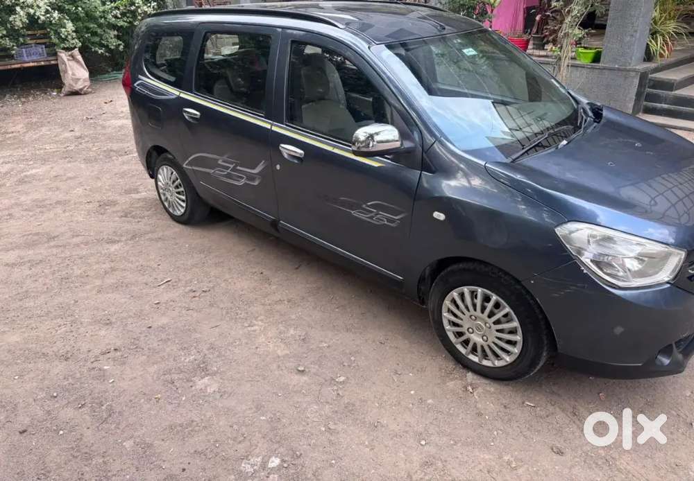 Renault Lodgy 2015 Diesel Well Maintained