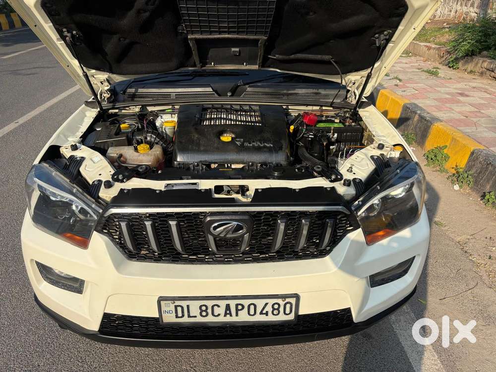 Mahindra Scorpio S10, 2016, Diesel