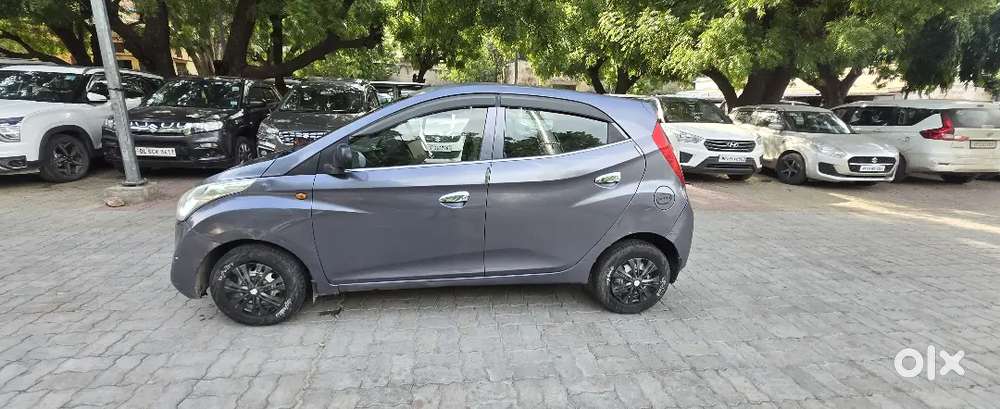 Hyundai Eon Petrol Manual 2011 Car