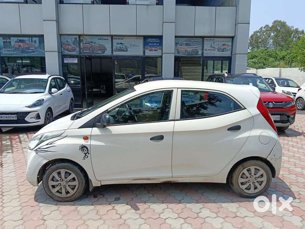 Hyundai Eon Magna +, 2013, Petrol