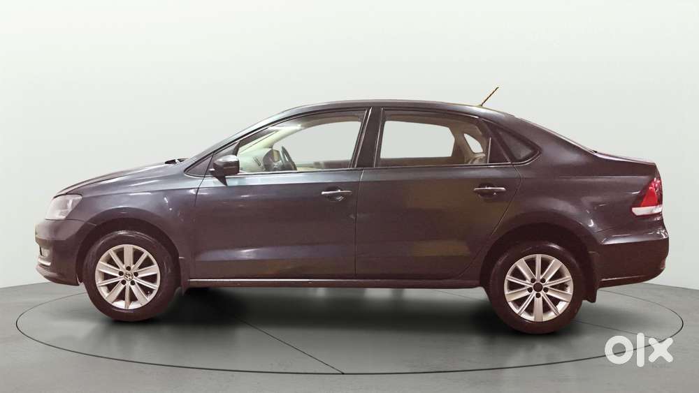 Volkswagen Vento Petrol Highline At, 2016, Petrol