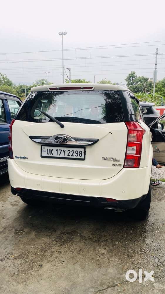 Mahindra Xuv500 2.2 W10 Sportz Edition Mt, 2015, Diesel