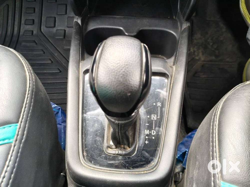 Maruti Suzuki Swift Vxi 1.2 Abs Bs-iv, 2024, Petrol
