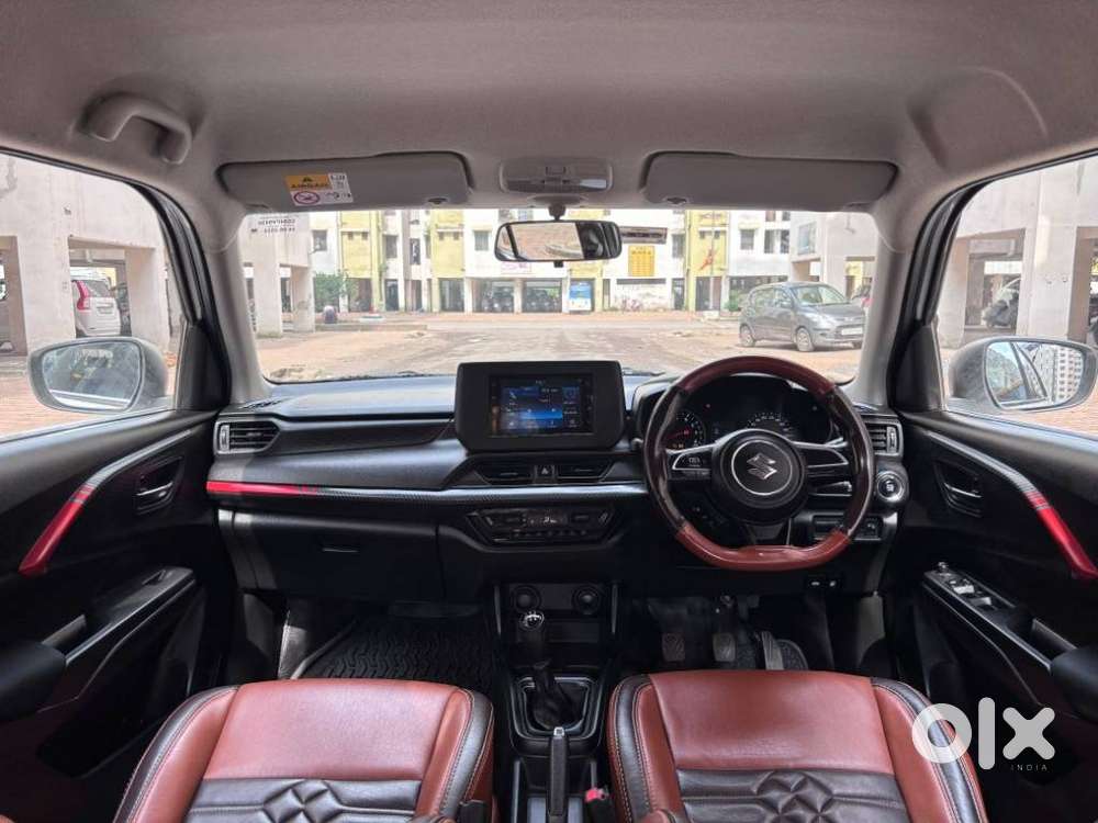 Maruti Suzuki Swift 1.2 Vxi (o), 2024, Petrol