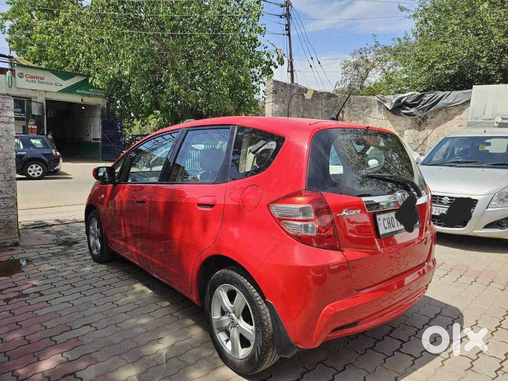 Honda Jazz V Mt Privilege, 2012, Petrol