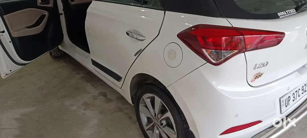 Hyundai Elite I20 2015 Diesel 960000 Km Driven