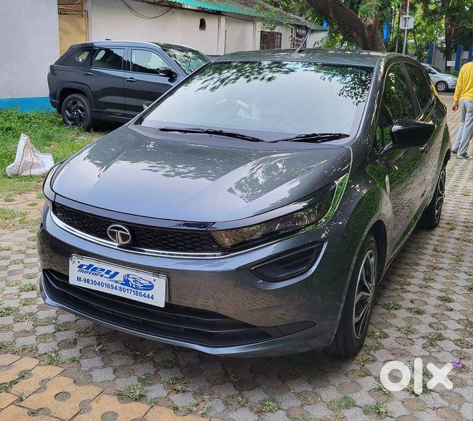 Tata Altroz 1.2 Xm Plus, 2022, Petrol