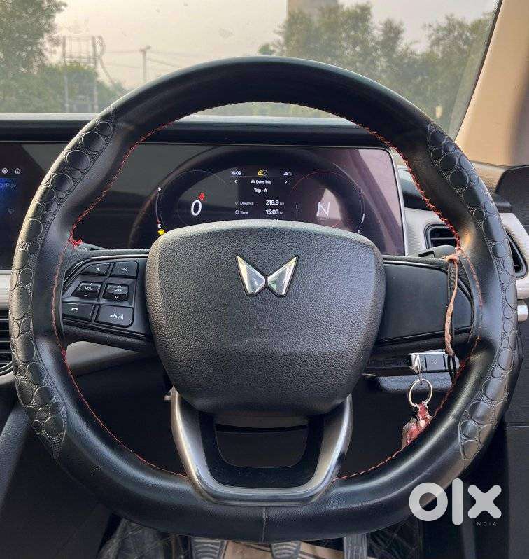 Mahindra Xuv700 2.2 Ax 5 Diesel Mt Str, 2022, Diesel