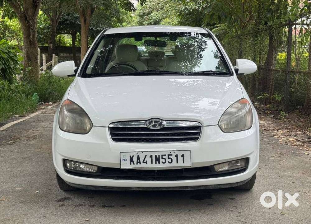 Hyundai Verna Vtvt 1.6 Sx, 2010, Petrol