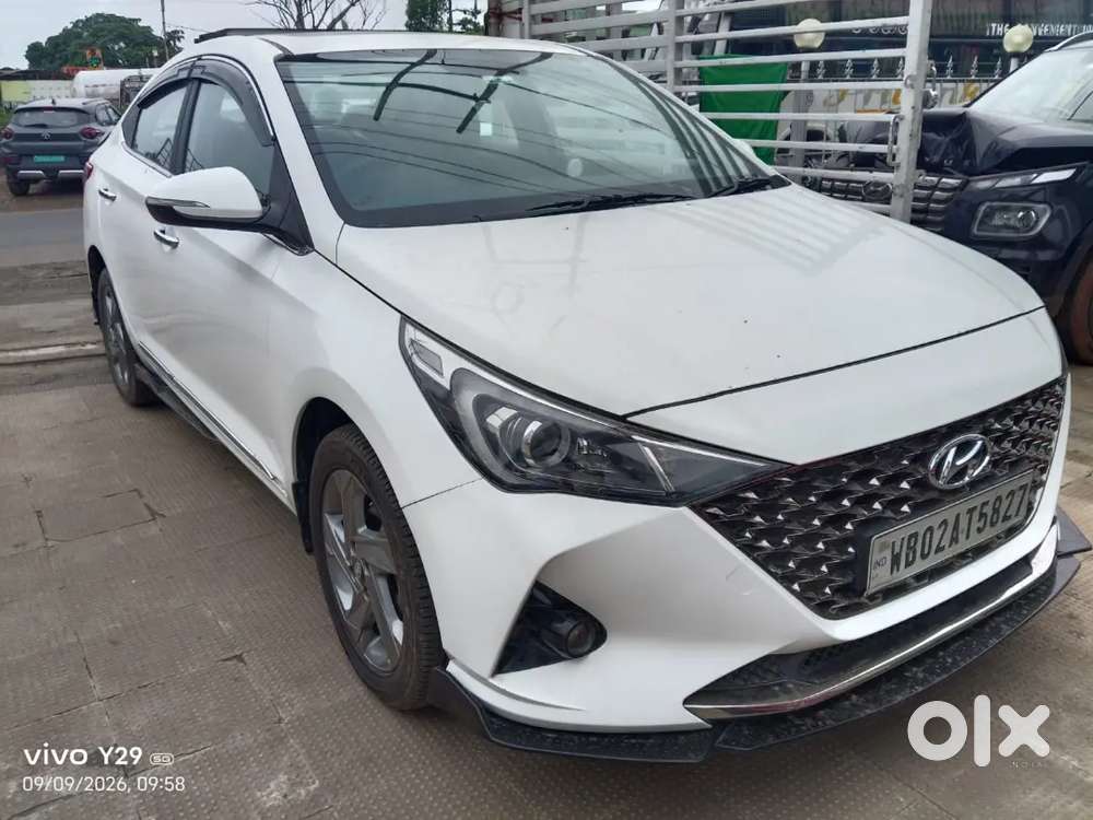 Hyundai New Verna Sx 2023