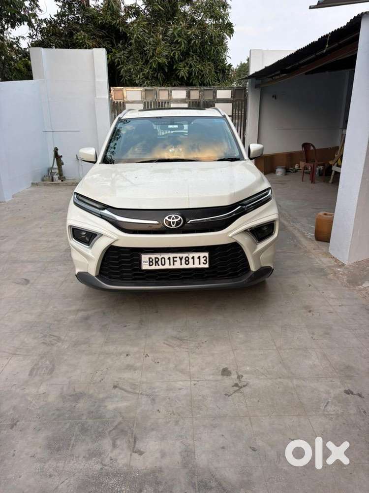 Toyota Urban Cruiser Hyryder 2022  Hybrids Well Maintained