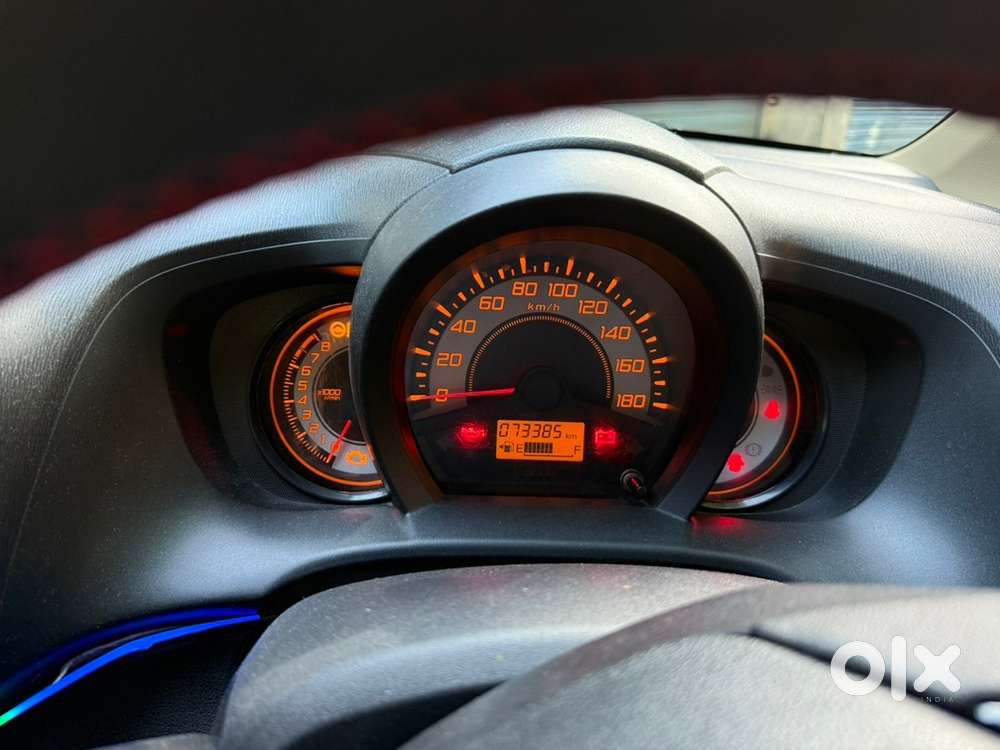 Honda Brio 2014 Petrol Well Maintained