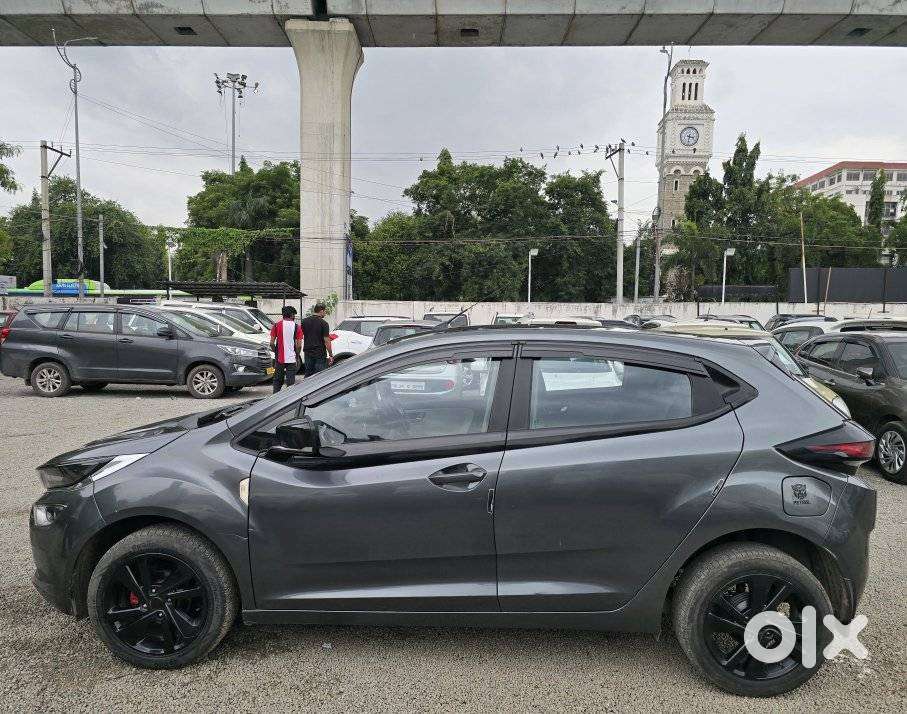 Tata Altroz Xz, 2022, Petrol