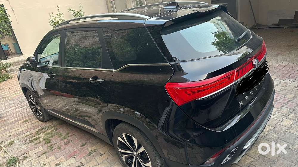 Mg Hector Plus Sharp Pro Cvt (2023) - Great Condition