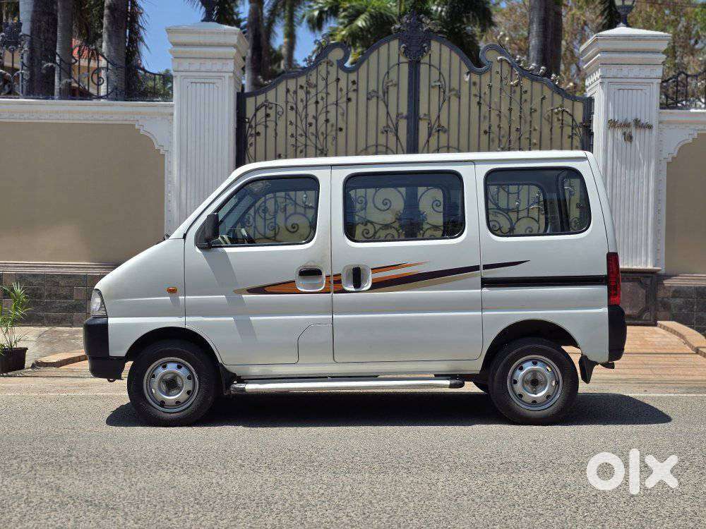 Maruti Suzuki Eeco 5 Seater Ac, 2017, Petrol