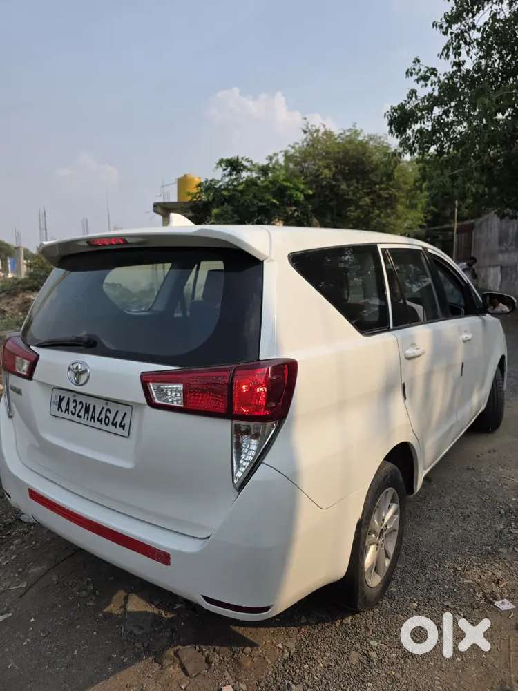 Toyota Innova Crysta 2018 Diesel Well Maintained