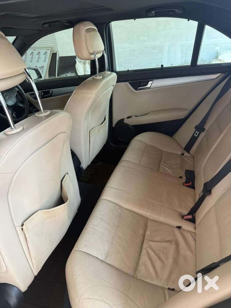 Mercedes-benz C-class 2011 Petrol Well Maintained