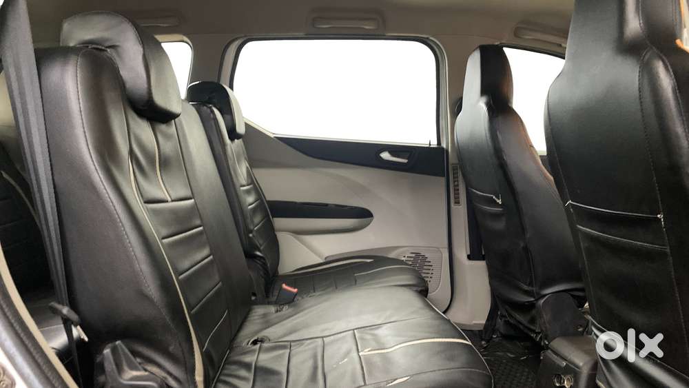 Renault Triber Rxz, 2019, Petrol