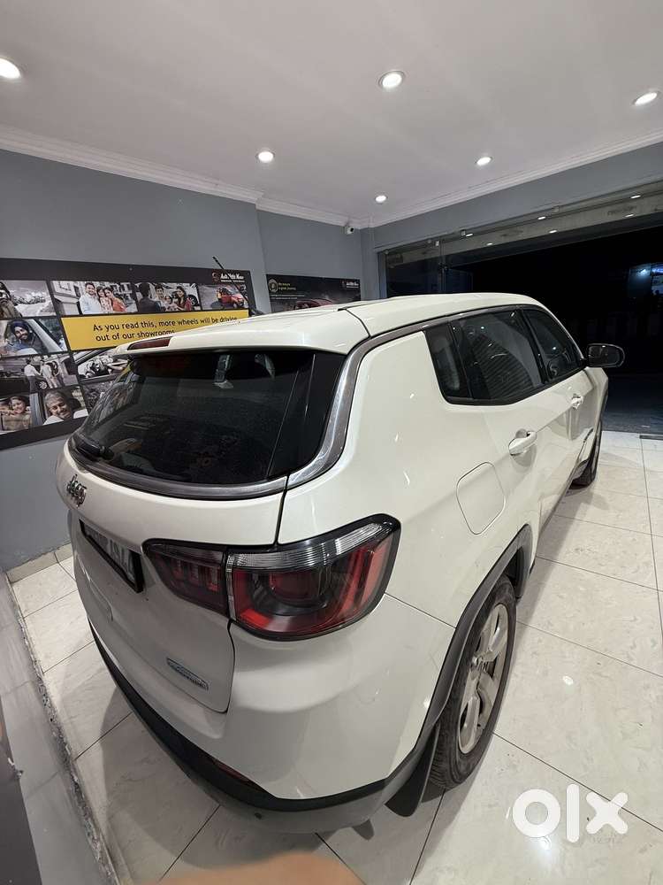 Jeep Compass 2.0 Longitude Option, 2019, Diesel