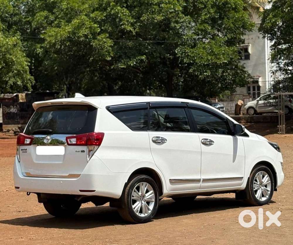 Toyota Innova Crysta 2.8z Automatic, 2018, Diesel