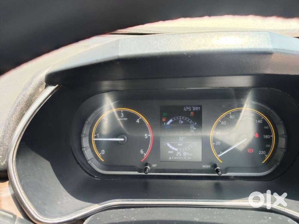 Tata Harrier 2023 Diesel 25000 Km Driven