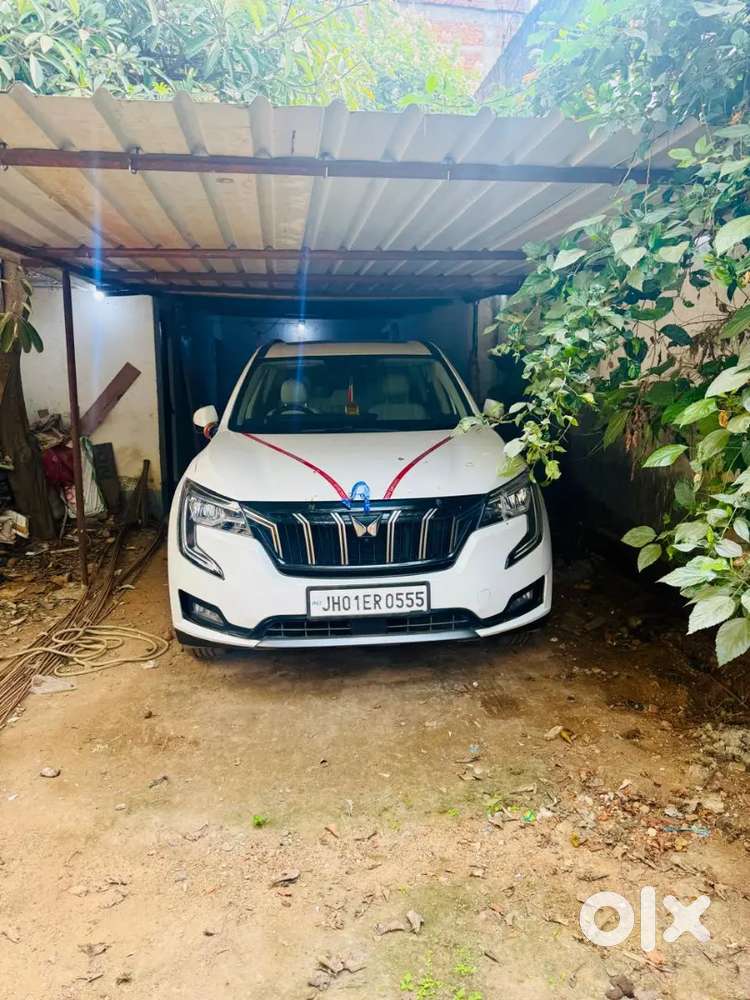 Mahindra Xuv700 2022 Diesel 70000 Km Driven Show Room Condition