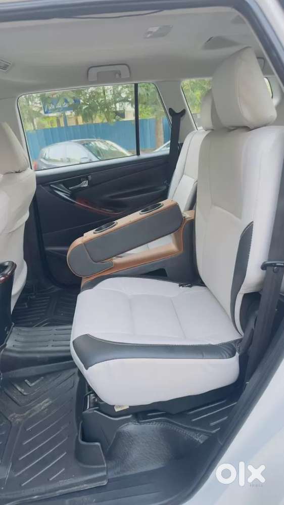 Toyota Innova Crysta [ ] 2.4 Gx At 7 Str, 2021, Diesel