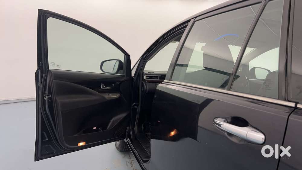 Toyota Innova Crysta [2020-ongoing] 2.4 Vx 7 Str, 2021, Diesel