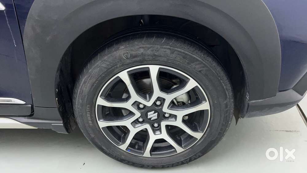 Maruti Suzuki Xl6 1.5 Alpha At, 2022, Petrol