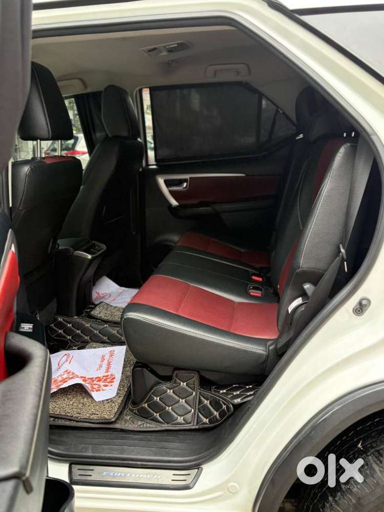 Toyota Fortuner Leader Edition (at), 2025, Diesel