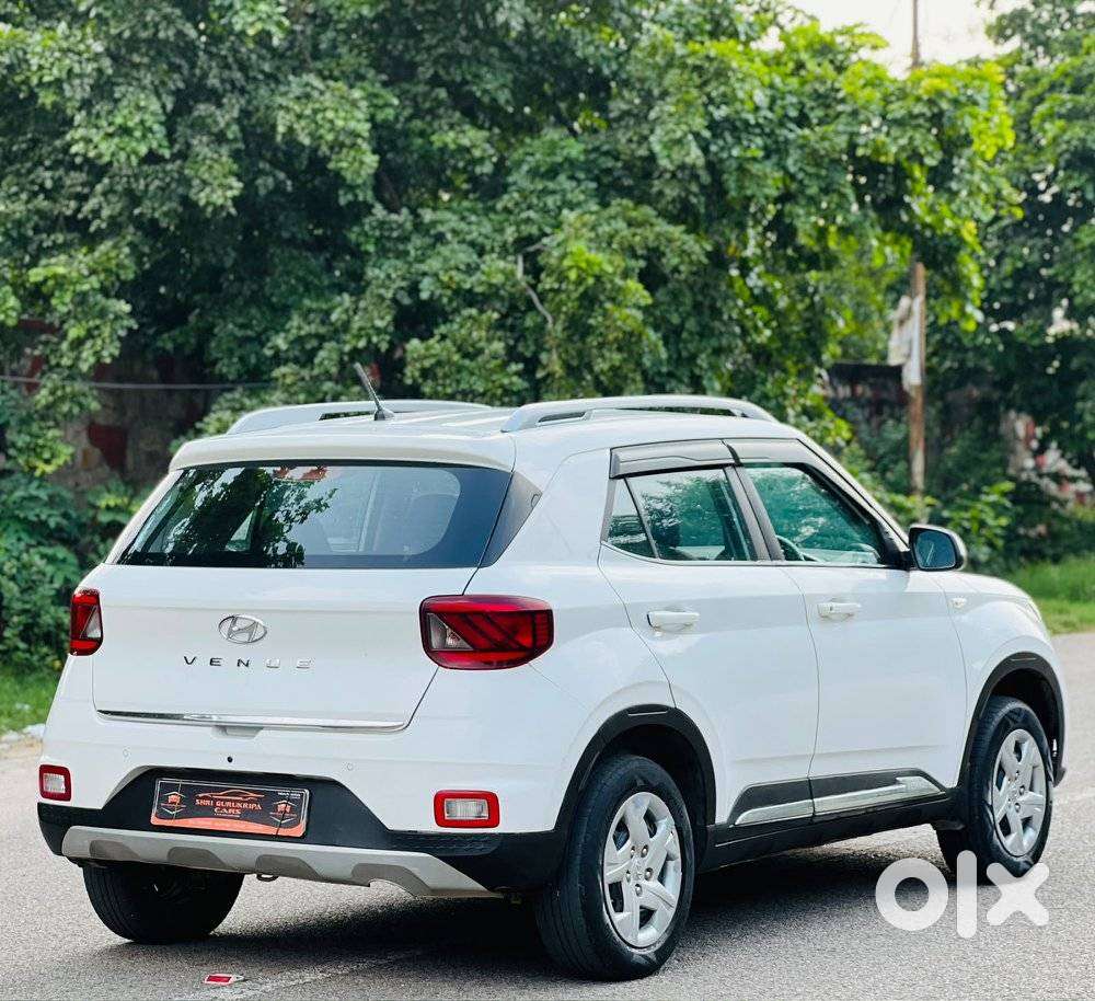 Hyundai Venue S Mt 1.2 Kappa, 2022, Petrol