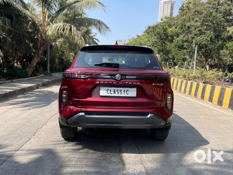 Maruti Suzuki Grand Vitara 1.5 Alpha Plus Intelligent Hybrid Ecvt, 2..