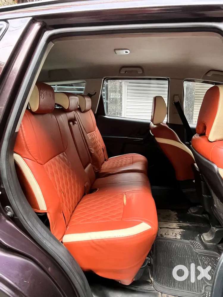 Mahindra Xuv500 पेट्रोल 2019