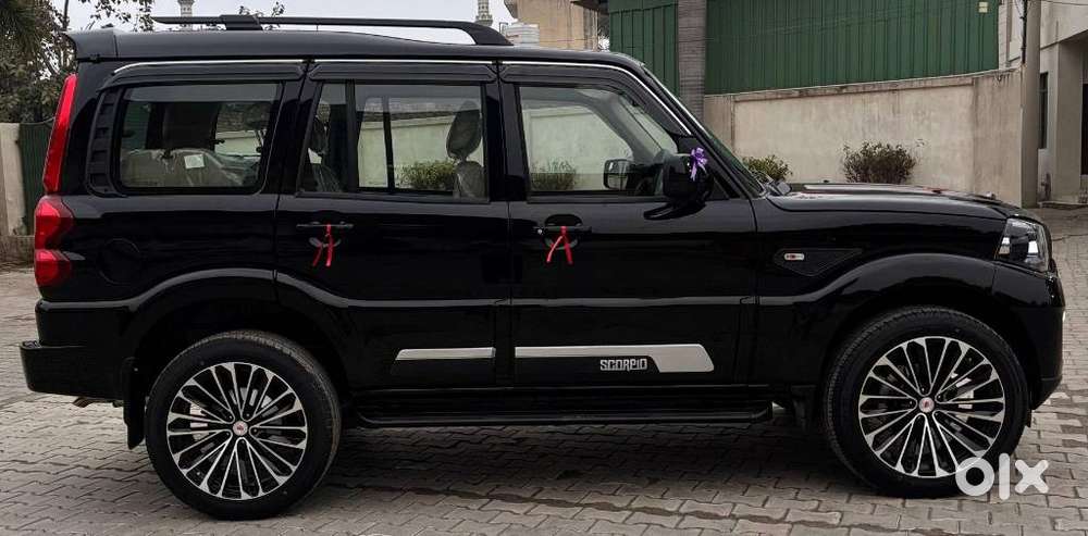 Mahindra Scorpio Classic, 2026, Diesel