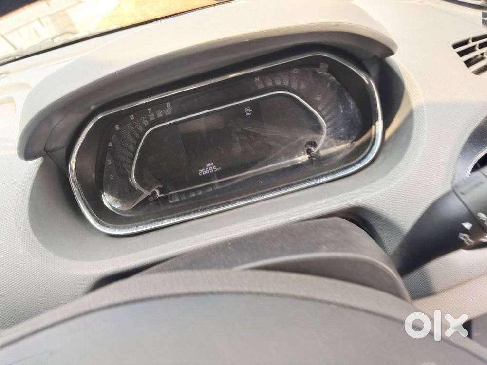 Tata Tigor Xza Plus, 2022, Petrol