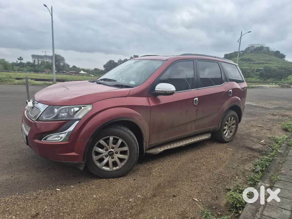 Mahindra Xuv500 W10 2016  Diesel 142000 Km Driven