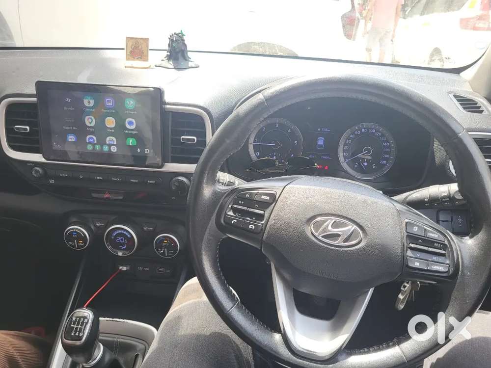 Hyundai Venue 2021 Diesel Well Maintained
