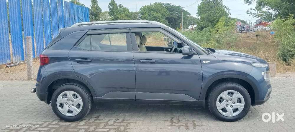 Hyundai Venue S Diesel, 2020, Diesel