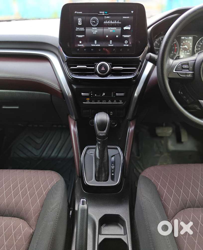 Maruti Suzuki Grand Vitara 1.5 Zeta Smart Hybrid At, 2023, Petrol
