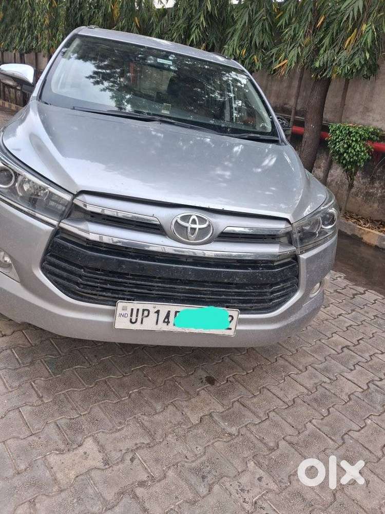 Toyota Innova Crysta 2.8z Automatic, 2017, Diesel