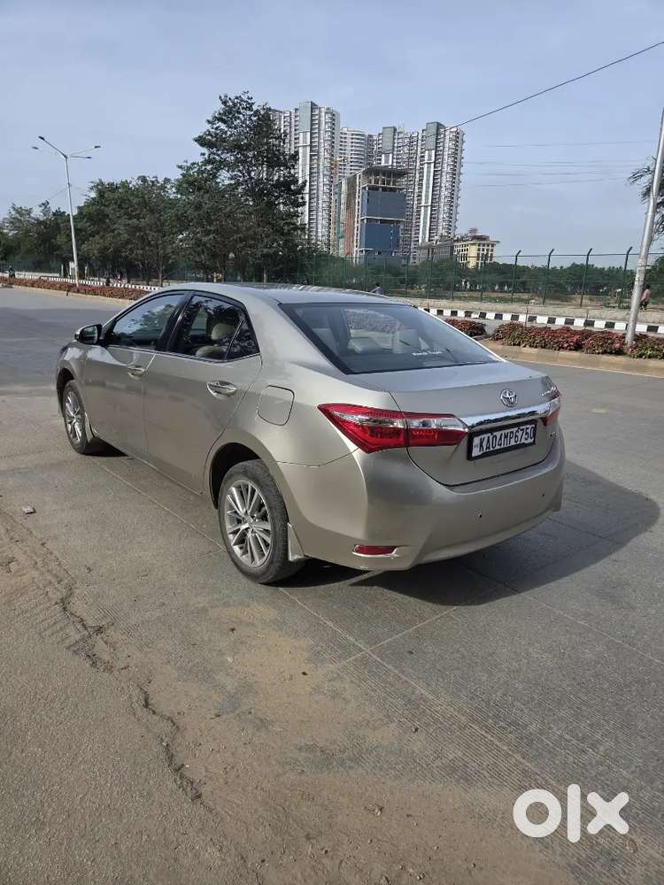 Toyota Corolla Altis 2015 Petrol 81600 Km Driven