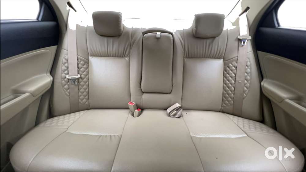 Maruti Suzuki Dzire 1.2 Vxi, 2017, Petrol