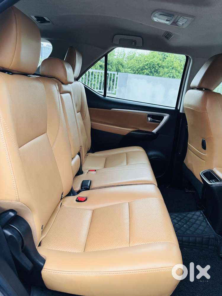 Toyota Fortuner 4x2 At 2.8 Diesel, 2022, Diesel
