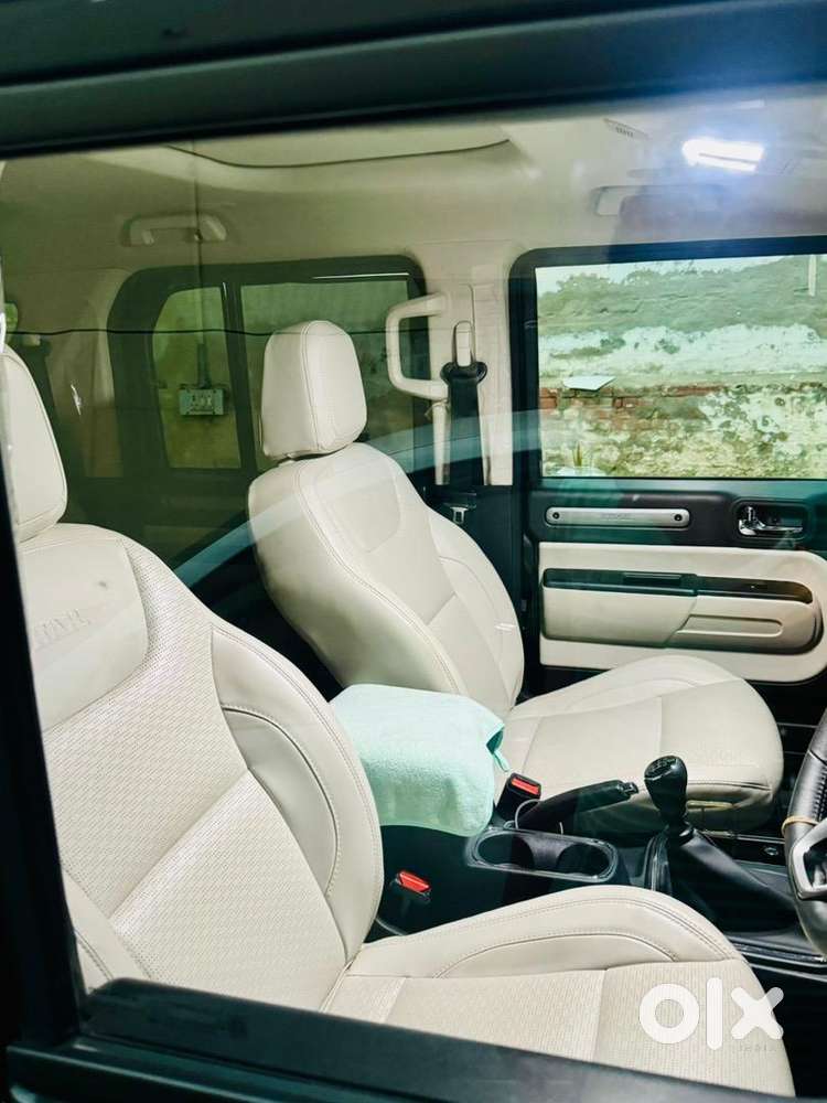 Mahindra Thar Roxx 2025