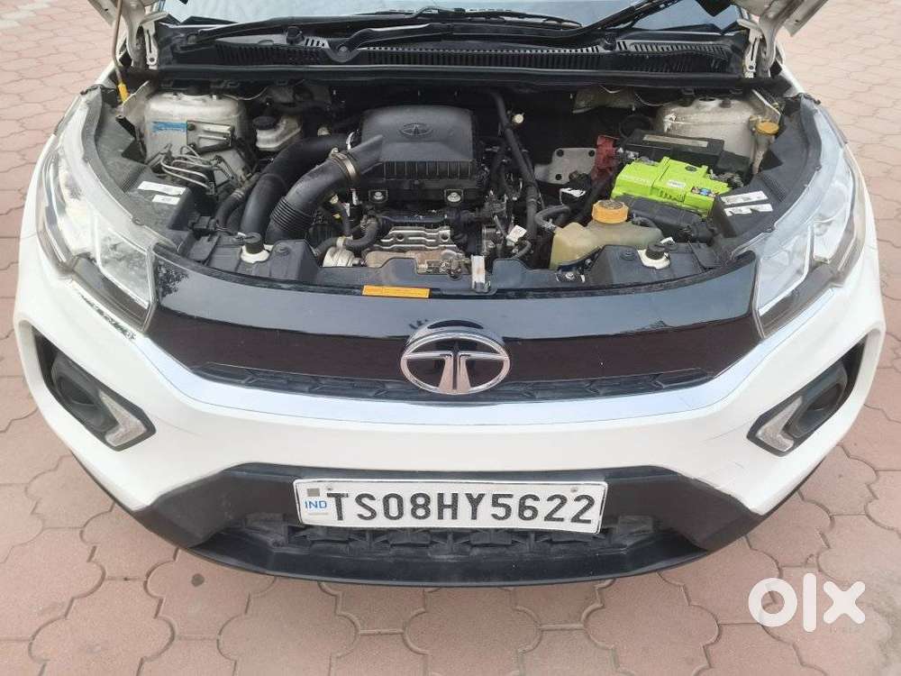 Tata Nexon 1.5 Revotorq Xma Amt, 2022, Petrol