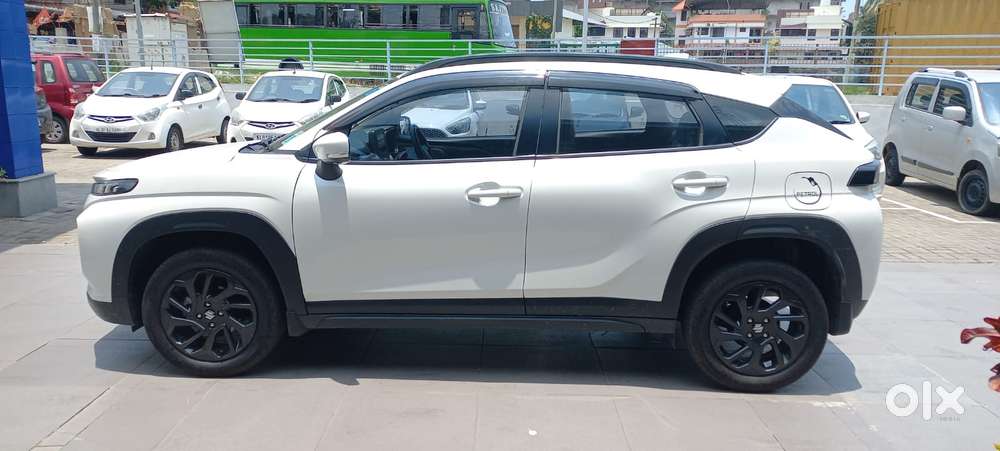 Maruti Suzuki Fronx Delta Plus 1.2 Ags, 2025, Petrol